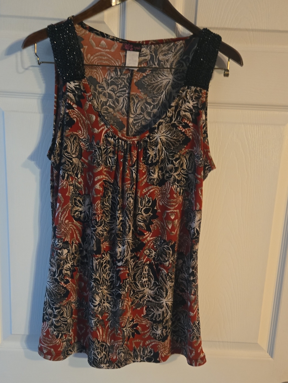 Agenda Rust and Black Floral Sleeveless Tank Beaded Yoke L